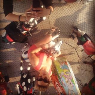 Dorota Rabczewska feet photo thumbnail