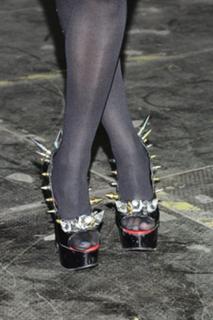 Dorota Rabczewska feet photo thumbnail
