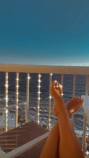 Dorota Rabczewska feet photo thumbnail