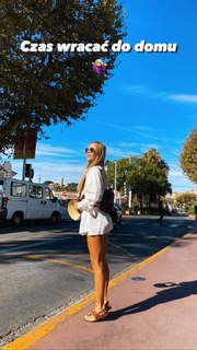 Dorota Rabczewska feet photo thumbnail