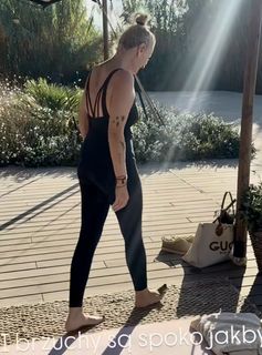 Dorota Szelagowska feet photo 9