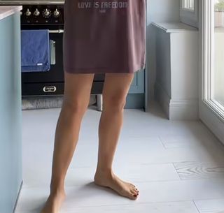 Dorota Szelagowska feet photo 3