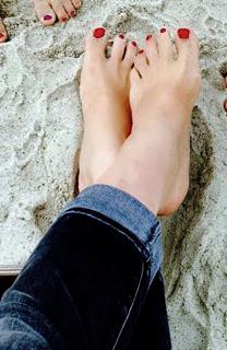 Dorothee Bär feet photo 20