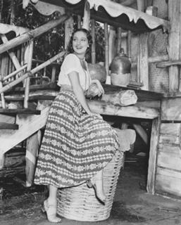 Dorothy Lamour feet photo 4