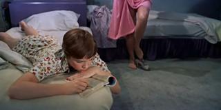Dorothy Malone feet photo 17