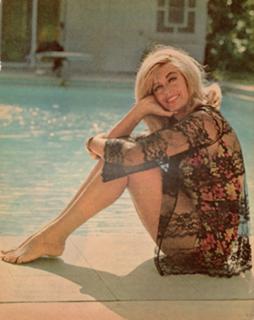 Dorothy Malone feet photo 3