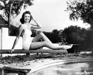 Dorothy Malone feet photo 3