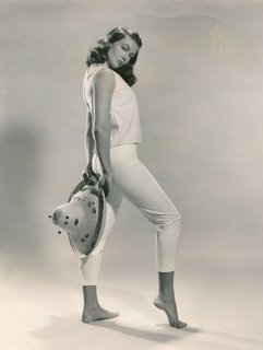 Dorothy Malone feet photo 2