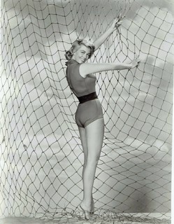 Dorothy Malone feet photo 17