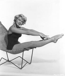 Dorothy Malone feet photo 1