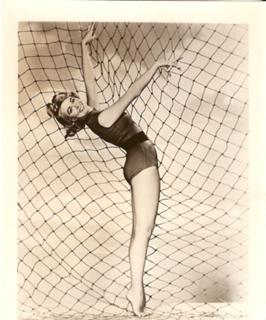 Dorothy Malone feet photo 20