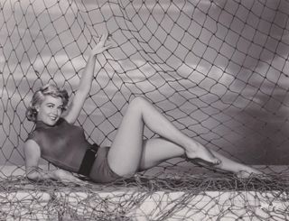 Dorothy Malone feet photo 1