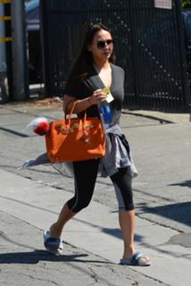 Dorothy Wang feet photo 4