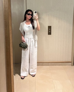 Dorothy Wang feet photo 10