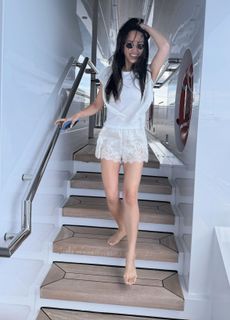 Dorothy Wang feet photo 4