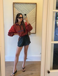 Dorothy Wang feet photo 2