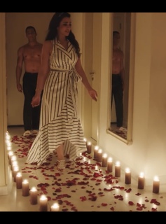 Dorra Zarrouk feet photo thumbnail