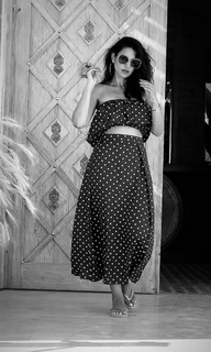 Dorra Zarrouk feet photo thumbnail