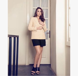 Dorra Zarrouk feet photo thumbnail