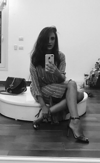 Dorra Zarrouk feet photo thumbnail