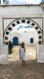 Dorra Zarrouk feet photo thumbnail