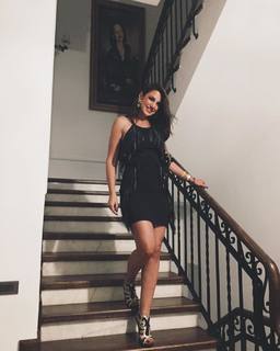 Dorra Zarrouk feet photo thumbnail