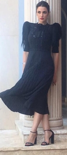 Dorra Zarrouk feet photo thumbnail