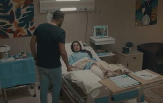 Dorra Zarrouk feet photo thumbnail