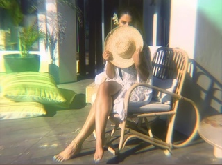 Dorra Zarrouk feet photo thumbnail