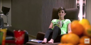 Dorra Zarrouk feet photo thumbnail