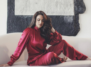 Dorra Zarrouk feet photo thumbnail