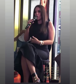 Dorra Zarrouk feet photo thumbnail