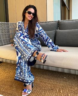 Dorra Zarrouk feet photo thumbnail