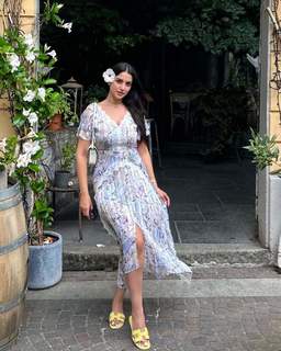 Dorra Zarrouk feet photo thumbnail