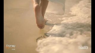 Dorra Zarrouk feet photo thumbnail