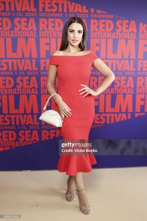 Dorra Zarrouk feet photo 10