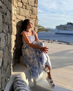 Dorra Zarrouk feet photo 18