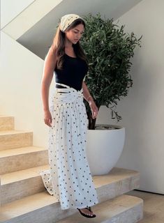 Dorra Zarrouk feet photo 16