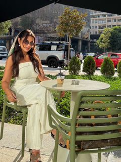 Dorra Zarrouk feet photo 5