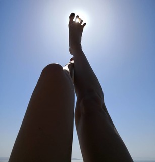 Doukissa Nomikou feet photo thumbnail