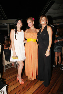 Doukissa Nomikou feet photo thumbnail