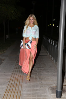 Doukissa Nomikou feet photo thumbnail