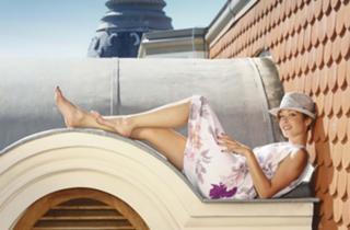 Dounia Coesens feet photo 11