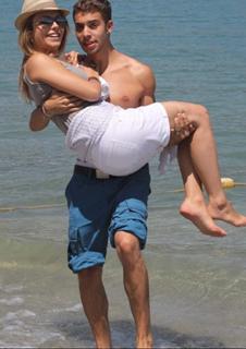 Dounia Coesens feet photo 9