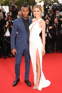 Doutzen Kroes feet photo thumbnail