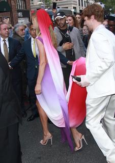 Doutzen Kroes feet photo thumbnail