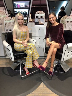Dove Cameron feet photo thumbnail