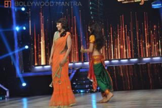 Drashti Dhami feet photo 4