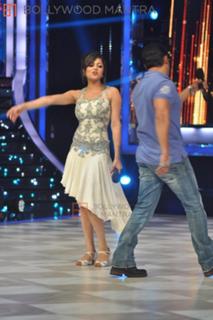 Drashti Dhami feet photo 14