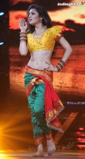 Drashti Dhami feet photo 6